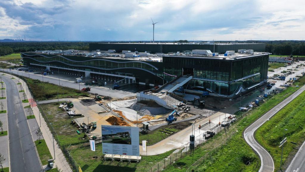Das neue Logistikzentrum von Levi-Strauss entsteht derzeit im Gewerbegebiet Große Heide im Dorstener Ortsteil Wulfen. 