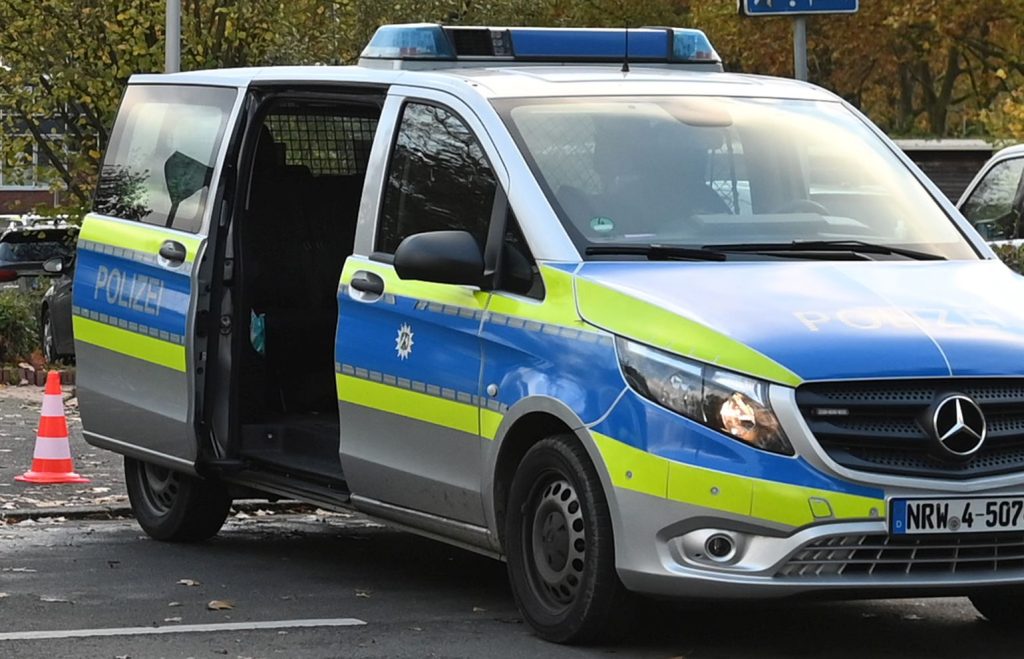 Ein 28-Jähriger aus Gelsenkirchen wurde bei einer Auseinandersetzung in Dorsten Holsterhausen leicht verletzt. 