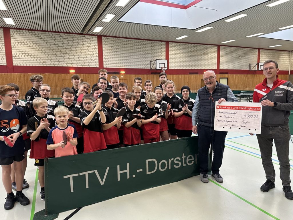 Beim 3. Mr. Trucker Familienturnier des TTV Hervest-Dorsten erwartet die Teilnehmer ein spannendes Tischtennis-Erlebnis voller Wettkämpfe und gemeinsamer sportlicher Momente. 